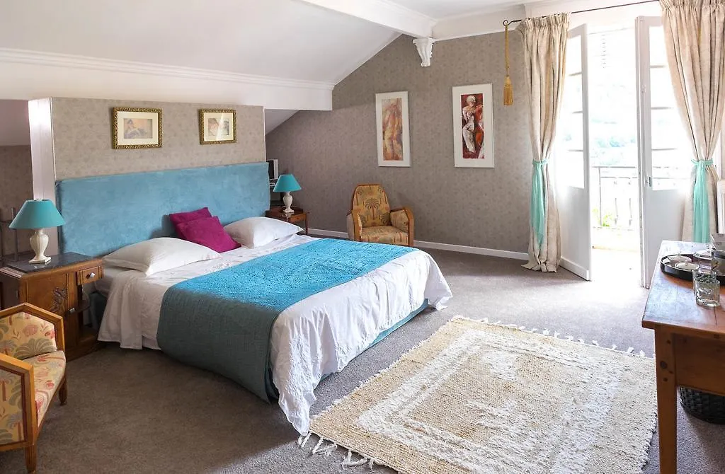 Le Toit Rouge B&B Heches 0*,  France