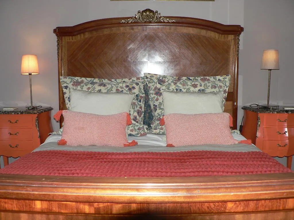 Le Toit Rouge B&B Heches